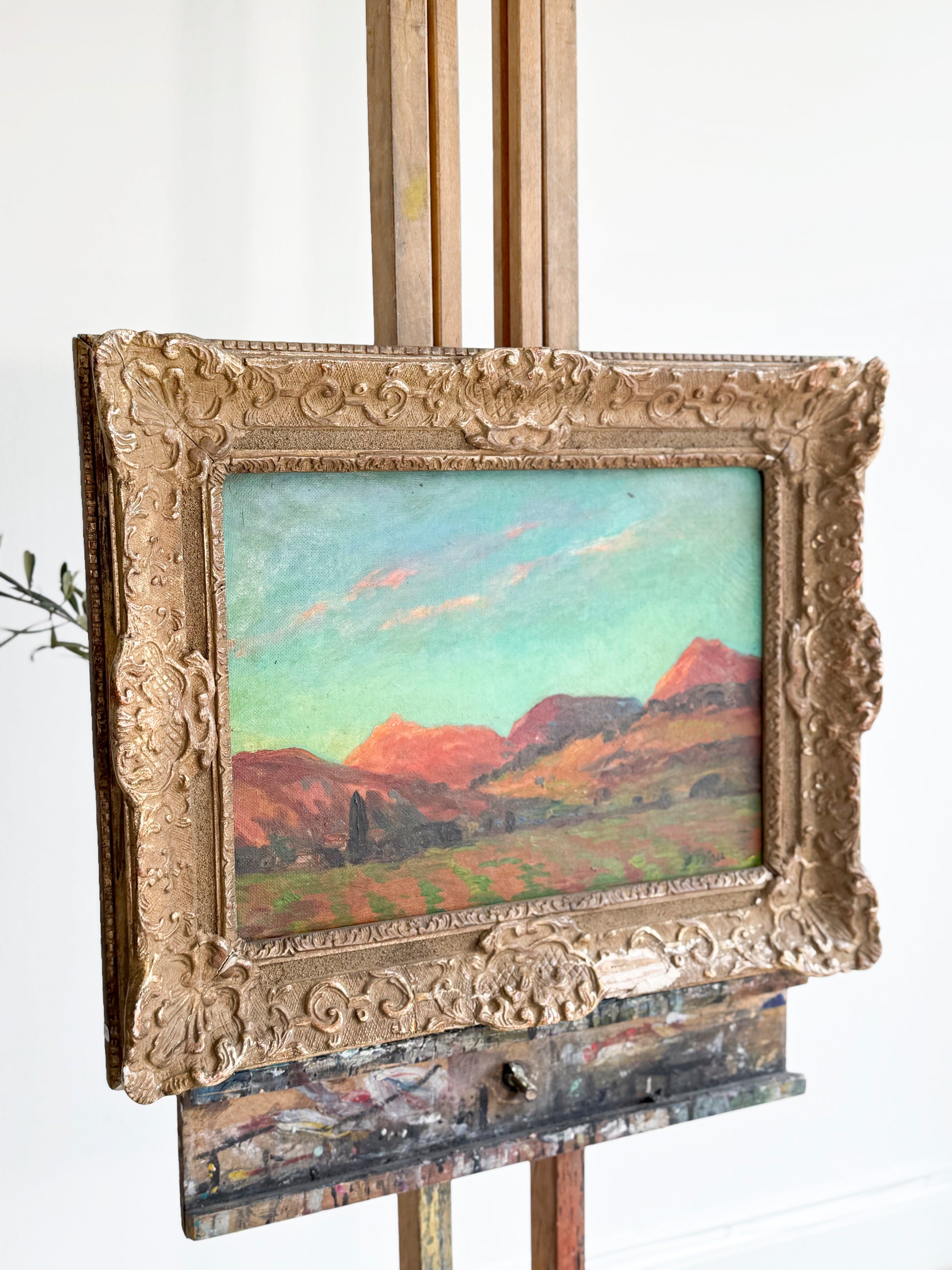 antiques London	
homeware shop London
interior styling objects London and Sussex
antique sourcing UK	
curated antiques	
antique homeware / antique homewares	
decorative antiques	
art and objects	
timeless home decor found objects decor
vintage home accessories
antique art	