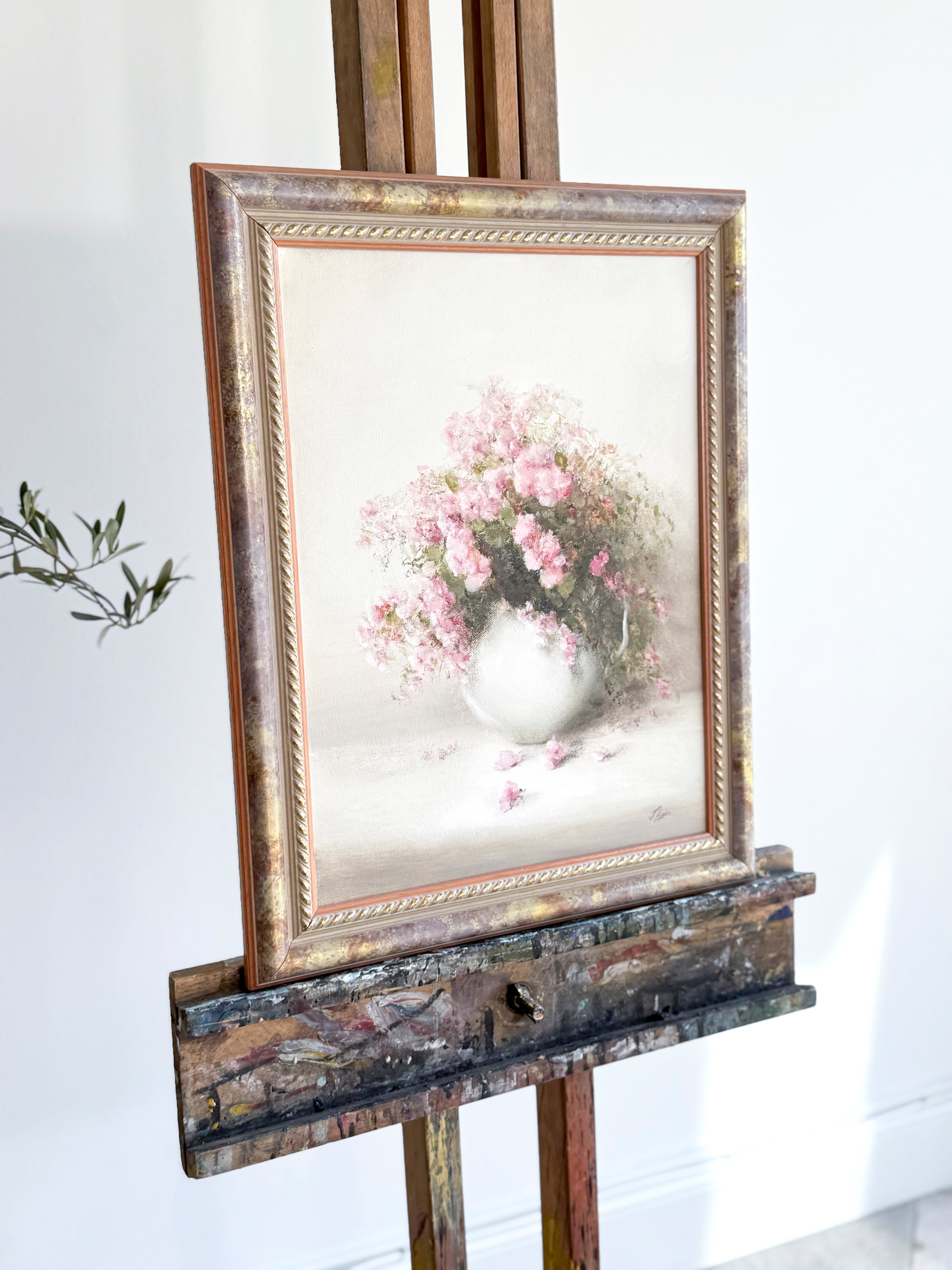 antiques London	
homeware shop London
interior styling objects London and Sussex
antique sourcing UK	
curated antiques	
antique homeware / antique homewares	
decorative antiques	
art and objects	
timeless home decor found objects decor
vintage home accessories
antique art	
sculptural home objects	