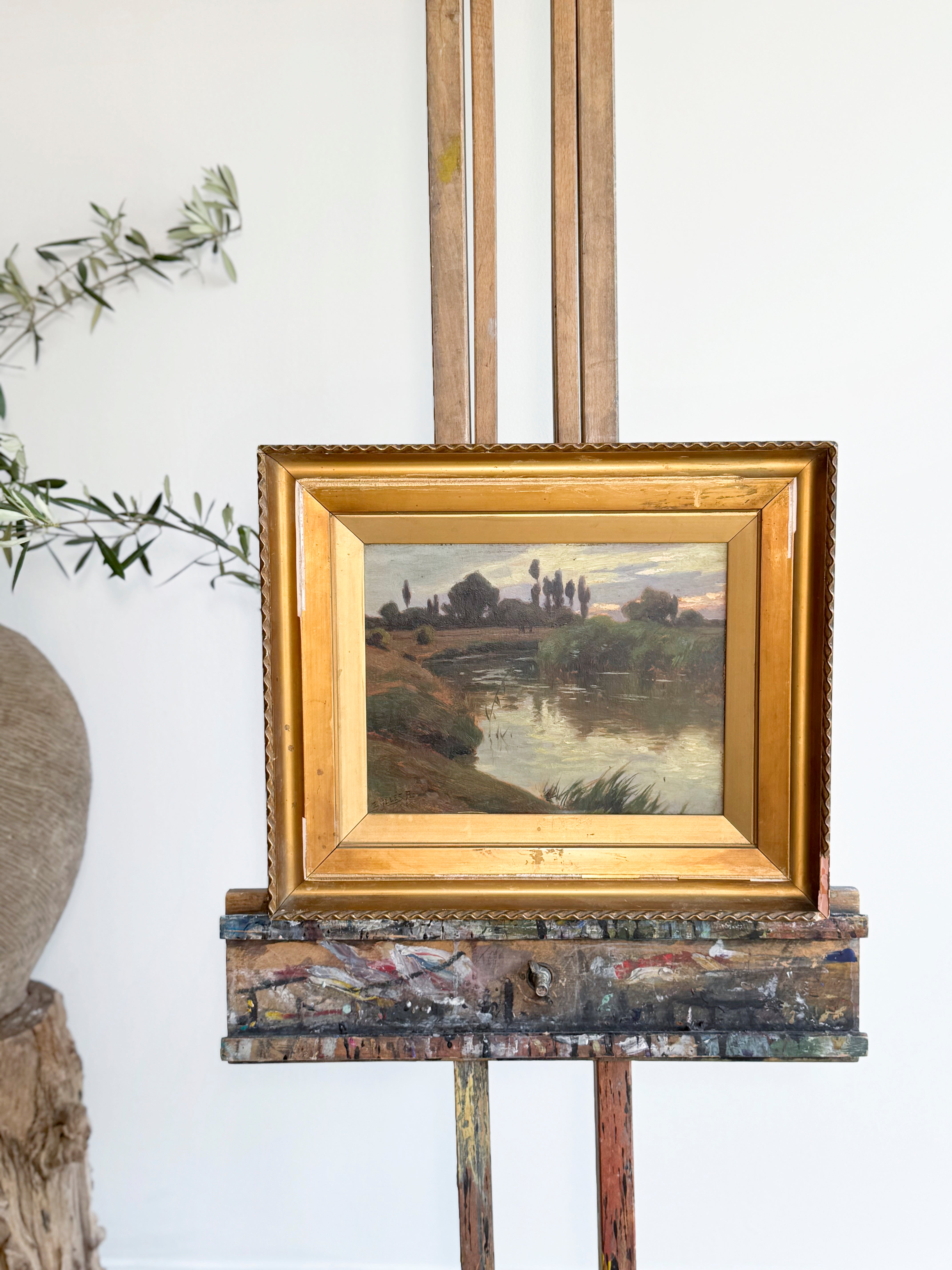 antiques London	
homeware shop London
interior styling objects London and Sussex
antique sourcing UK	
curated antiques	
antique homeware / antique homewares	
decorative antiques	
art and objects	
timeless home decor found objects decor
vintage home accessories
antique art	
sculptural home objects	