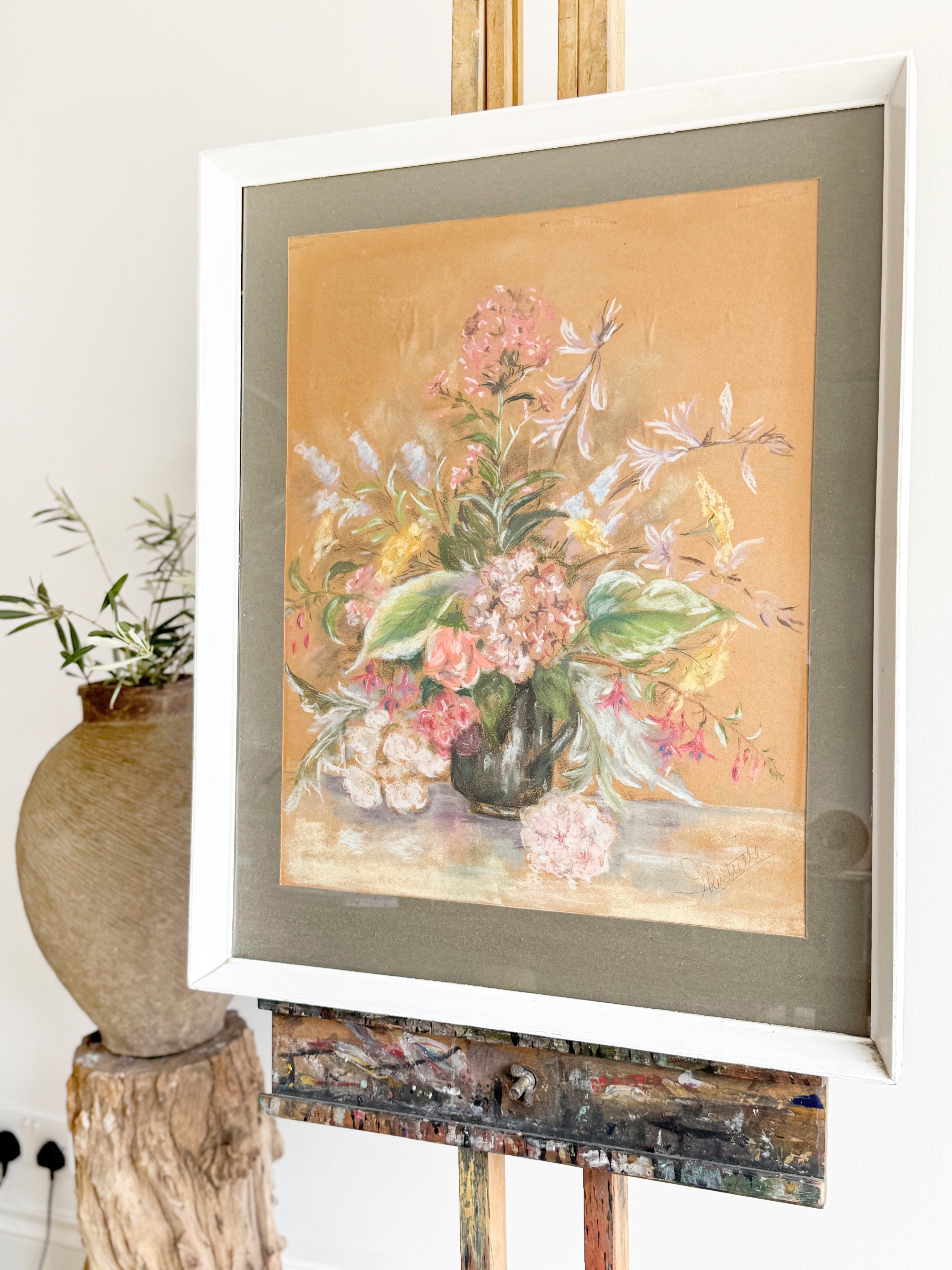 Pastel florals in a vase - antique art, objects and furniture