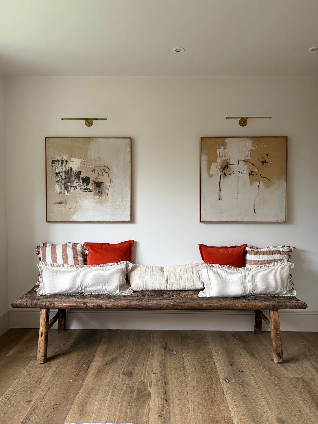 Primitive Rustic Wooden Bench. Antiques online