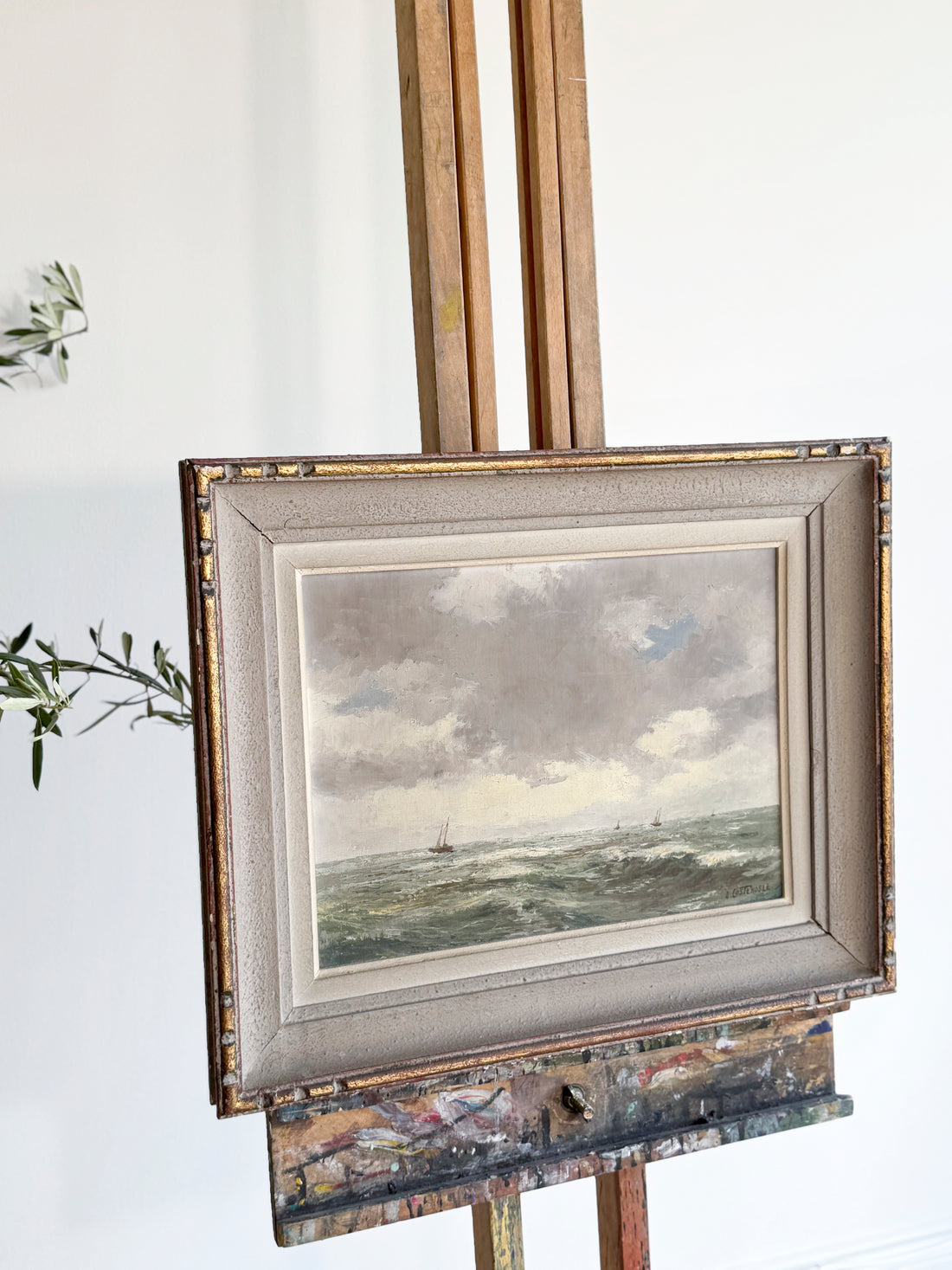 antiques London	
homeware shop London
interior styling objects London and Sussex
antique sourcing UK	
curated antiques	
antique homeware / antique homewares	
decorative antiques	
art and objects	
timeless home decor found objects decor
vintage home accessories
antique art	
sculptural home objects	