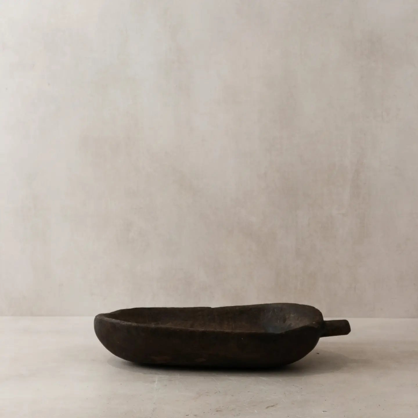 vintage wooden Tutsi bowl