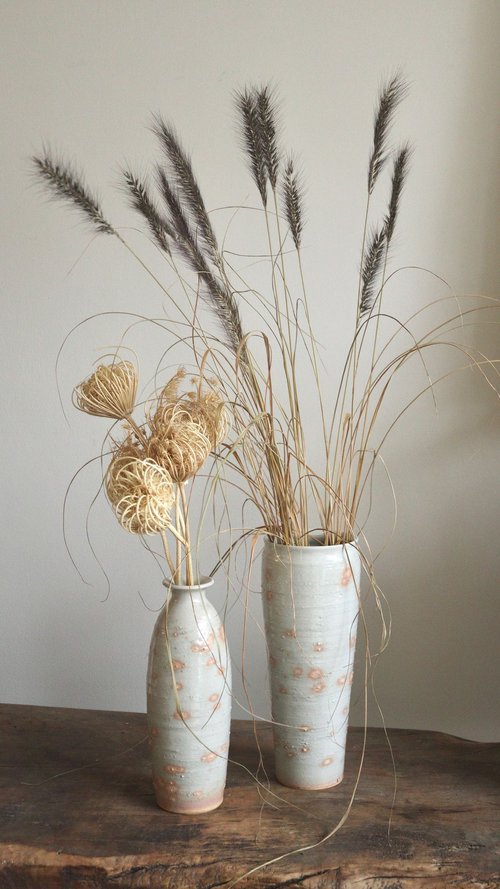 antiques London	
homeware shop London
interior styling objects London and Sussex
antique sourcing UK	
curated antiques	
antique homeware / antique homewares	
decorative antiques	
art and objects