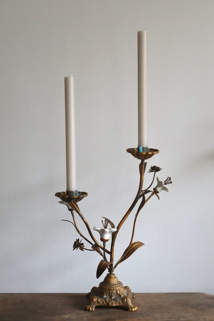 timeless home decor found objects decor
vintage home accessories
antique furniture	
sculptural home objects	
modern rustic interiors art and antiques London, collectible home objects, curated furniture, interior styling decor antique sourcing London, interior styling objects UK, sustainable homeware, curated interiors London